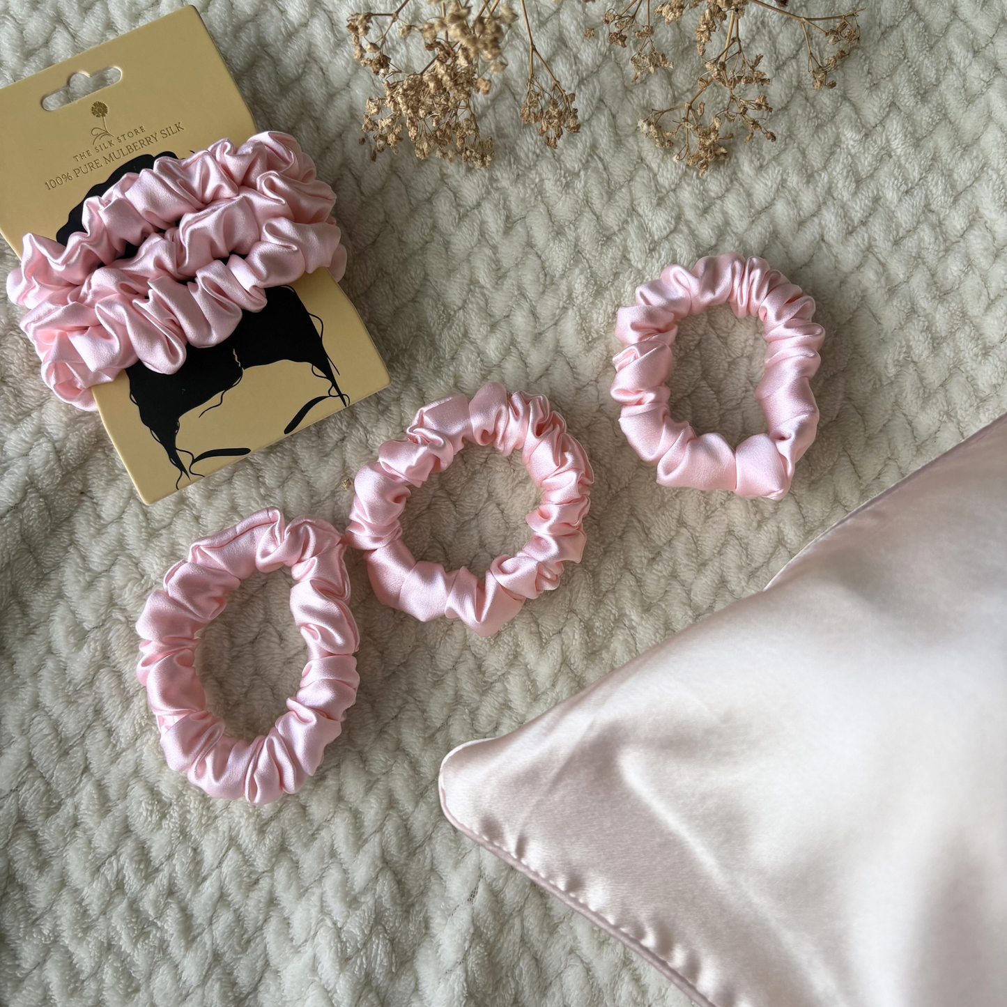 Soft Pink Silk Pillowcase & 3x Silk Scrunchies